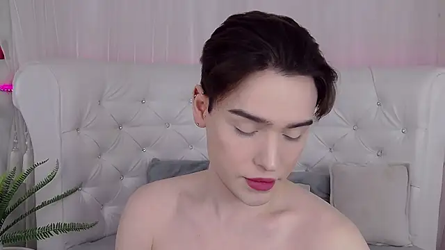 RobbyCharming online show from May 4, 4:38 am