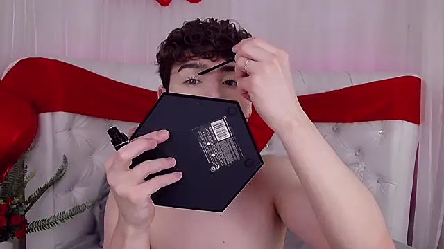 RobbyCharming online show from February 13, 4:12 am