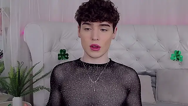 RobbyCharming online show from March 15, 4:30 am