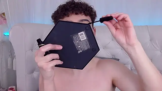 RobbyCharming online show from November 5, 3:42 am