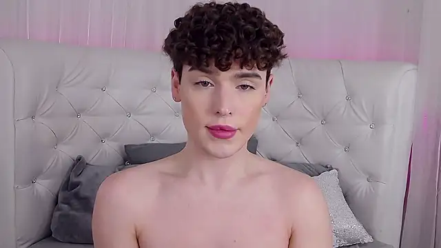 RobbyCharming online show from January 17, 4:05 am