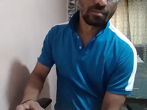 sexx4 online show from March 15, 12:01 pm