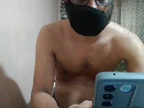 Snapshot of sexx4 chatting on July 8, 11:00 am sexx4 online show from July 8, 11:00 am