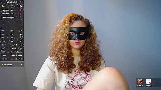 BubbbleGumm online show from February 18, 8:33 am