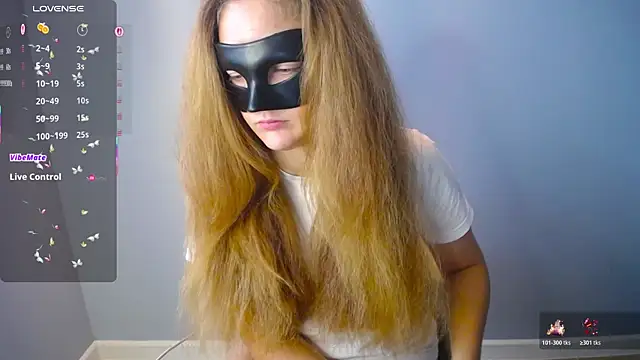 BubbbleGumm online show from November 12, 7:45 am