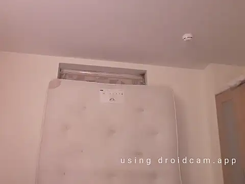 uk-bobbie-uk online show from March 16, 4:45 pm