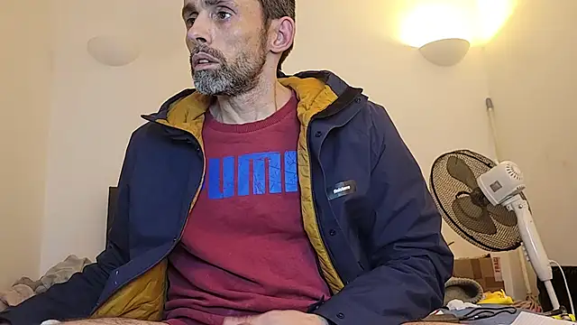 uk-bobbie-uk online show from November 26, 1:27 am