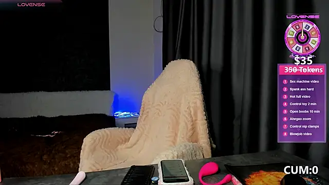 ariel aspen online show from February 26, 9:59 pm