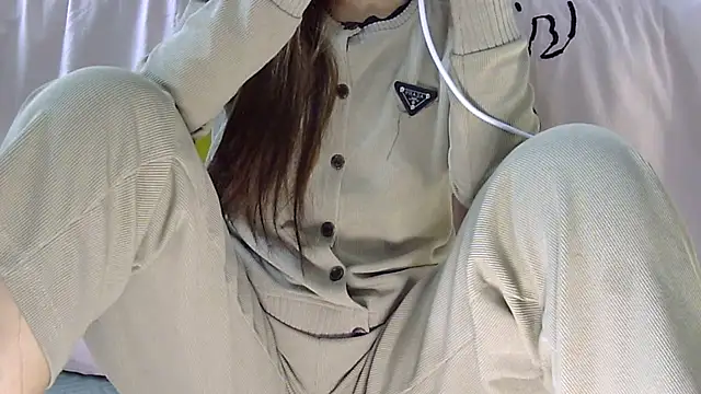 Snapshot of PinkCoi888 chatting on December 4, 1:37 am PinkCoi888 online show from December 4, 1:37 am