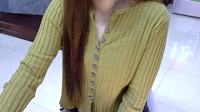 Snapshot of PinkCoi888 chatting on November 11, 2:06 am PinkCoi888 online show from November 11, 2:06 am