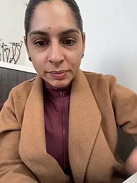 charlotte stevenss  online show from February 26, 3:34 pm