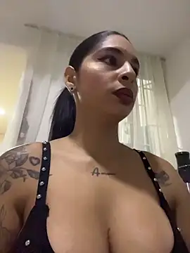 charlotte stevenss  online show from June 25, 3:17 pm