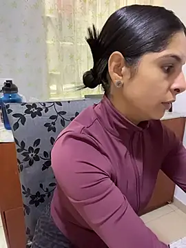 charlotte stevenss  online show from October 21, 3:11 pm