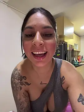 charlotte stevenss  online show from December 14, 12:55 pm