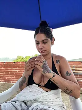 charlotte stevenss  online show from February 8, 12:25 pm