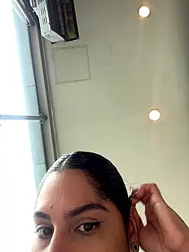 charlotte stevenss  online show from January 16, 4:22 pm