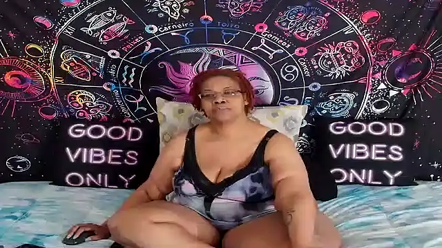 RenaeCumsAlot69 online show from May 15, 2:37 pm