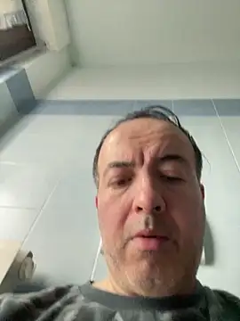 Maxi7hot online show from April 15, 7:58 am