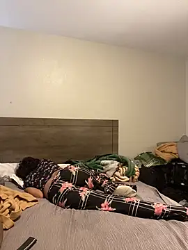 mayywetter online show from February 21, 1:24 pm