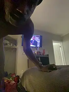 mayywetter online show from December 3, 8:03 am