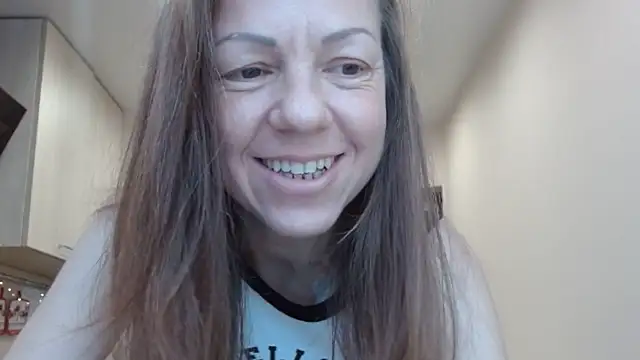 Snapshot of Popppka chatting on December 24, 11:28 am Popppka online show from December 24, 11:28 am