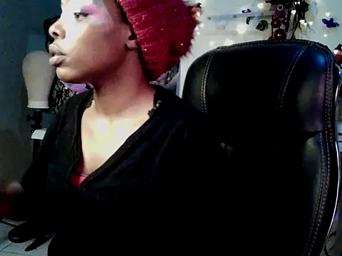 Anaconda2350 online show from April 11, 10:46 pm