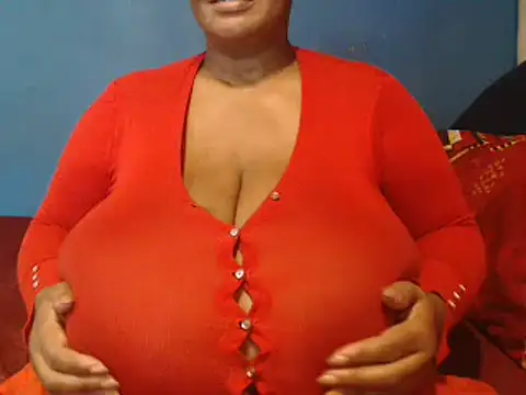 Snapshot of CUTEFIRMMELONSS chatting on March 1, 10:34 am CUTEFIRMMELONSS online show from March 1, 10:34 am
