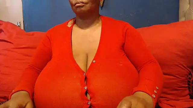 Snapshot of CUTEFIRMMELONSS chatting on November 25, 9:09 am CUTEFIRMMELONSS online show from November 25, 9:09 am