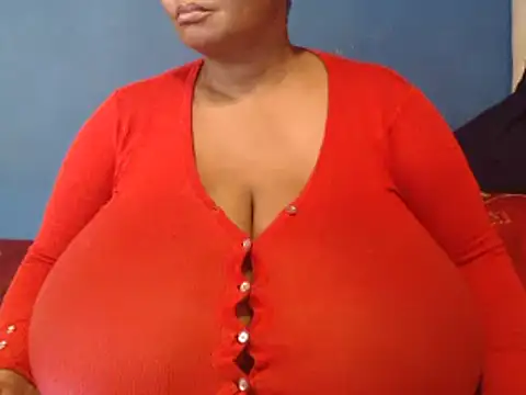 Snapshot of CUTEFIRMMELONSS chatting on February 26, 12:27 pm CUTEFIRMMELONSS online show from February 26, 12:27 pm