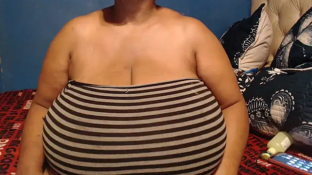 CUTEFIRMMELONSS online show from March 25, 8:19 pm