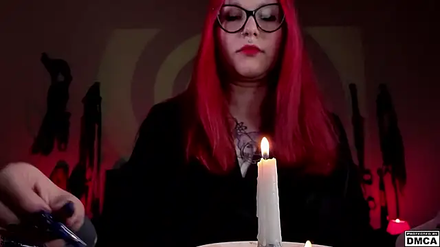 Snapshot of Amanita__Pantherina chatting on March 18, 11:00 am Amanita Pantherina online show from March 18, 11:00 am