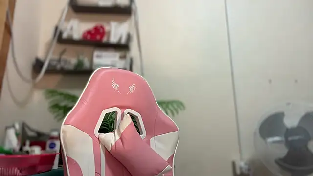 Snapshot of ehotlovea_ chatting on October 27, 6:58 am ehotlovea online show from October 27, 6:58 am