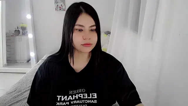 Youlittlepervertt  online show from April 29, 12:59 am