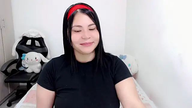 Snapshot of Youlittlepervertt_ chatting on September 13, 7:47 pm Youlittlepervertt online show from September 13, 7:47 pm