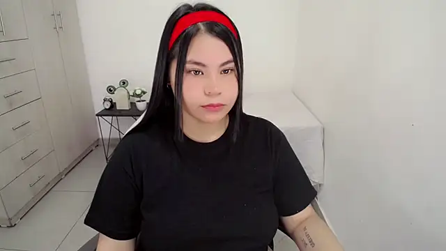 Youlittlepervertt  online show from February 11, 6:30 pm