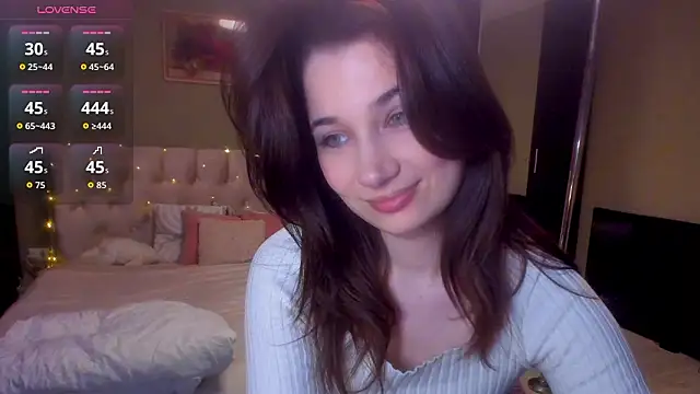 Carina E online show from February 14, 6:46 am