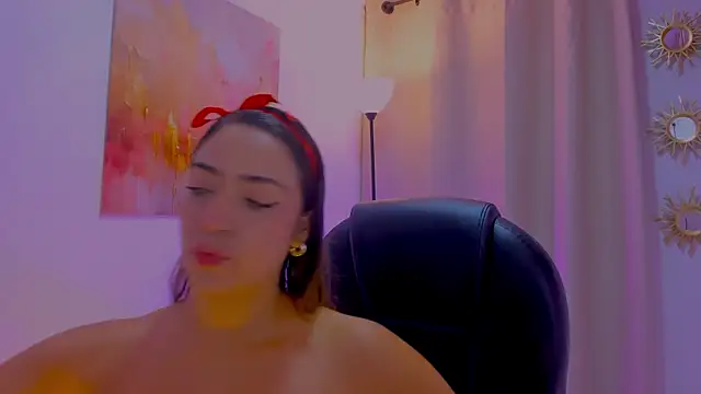 MariamRivera  online show from February 23, 12:56 am