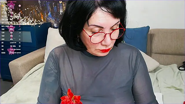 SquirtySlut online show from February 25, 6:55 pm