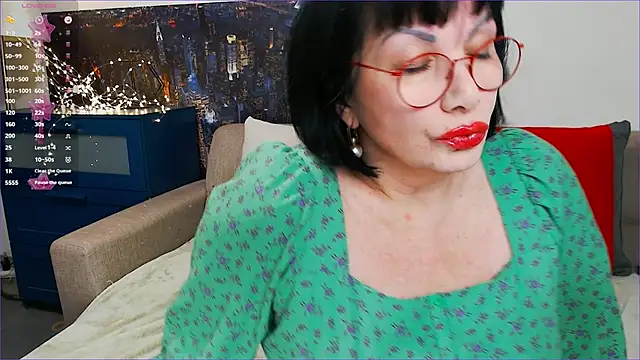 SquirtySlut online show from March 12, 6:29 am