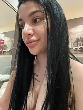 Snapshot of Samira30 chatting on February 28, 9:42 am Samira30 online show from February 28, 9:42 am