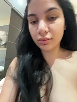 Snapshot of Samira30 chatting on February 18, 9:17 am Samira30 online show from February 18, 9:17 am