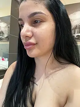 Samira30 online show from April 4, 9:32 pm