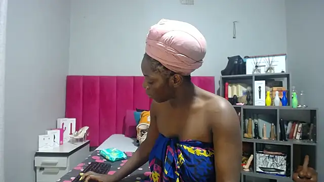 Shaniko89 online show from November 5, 5:16 pm