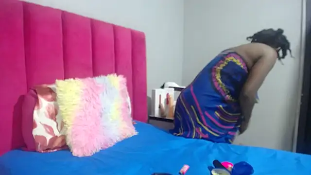 Shaniko89 online show from November 16, 3:39 pm