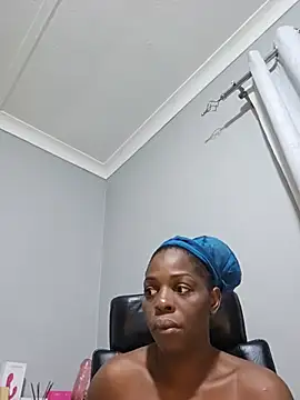 Snapshot of Shaniko89 chatting on July 17, 1:47 am Shaniko89 online show from July 17, 1:47 am