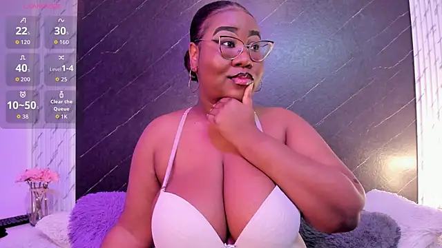 Darnellqueen online show from April 8, 4:03 am