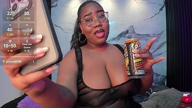 Darnellqueen online show from March 30, 12:12 am