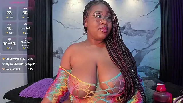 Snapshot of Darnellqueen chatting on May 22, 11:36 pm Darnellqueen online show from May 22, 11:36 pm