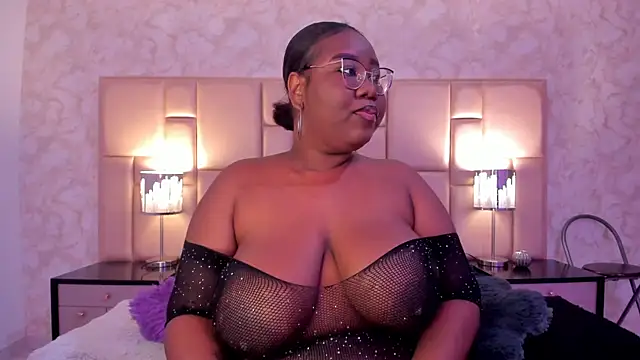 Darnellqueen online show from January 22, 7:35 am