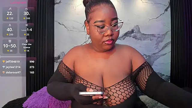 Darnellqueen online show from March 14, 12:49 am